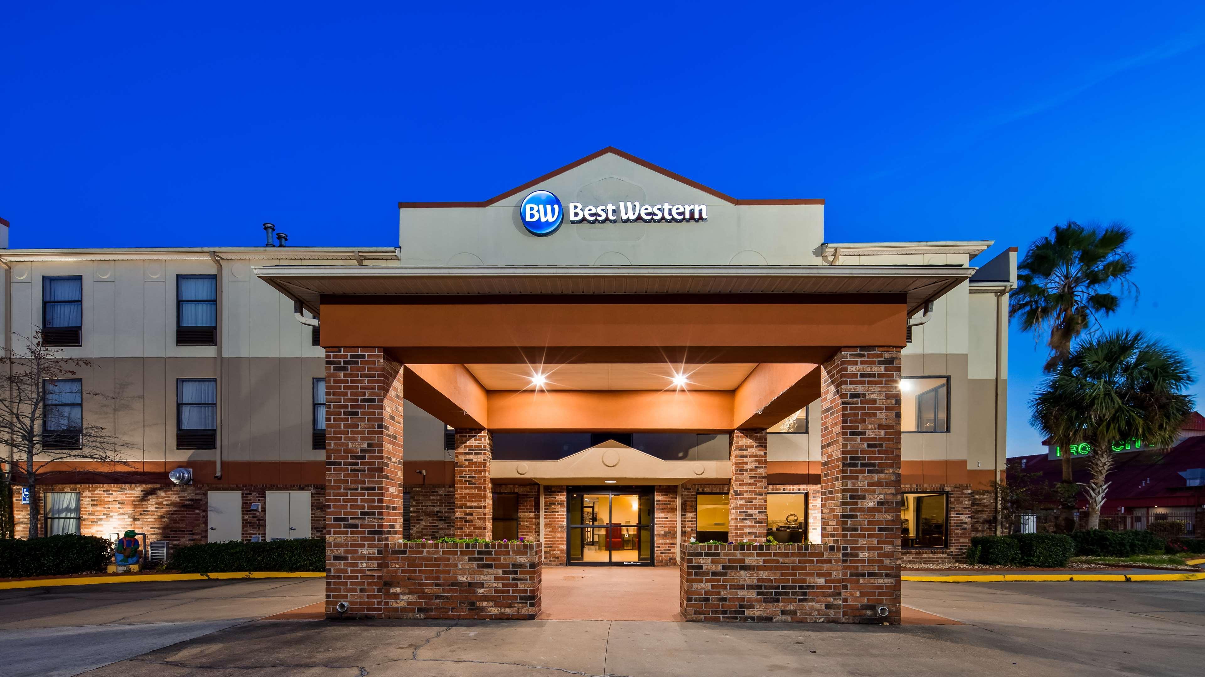 Best Western Rayne Inn Exteriér fotografie